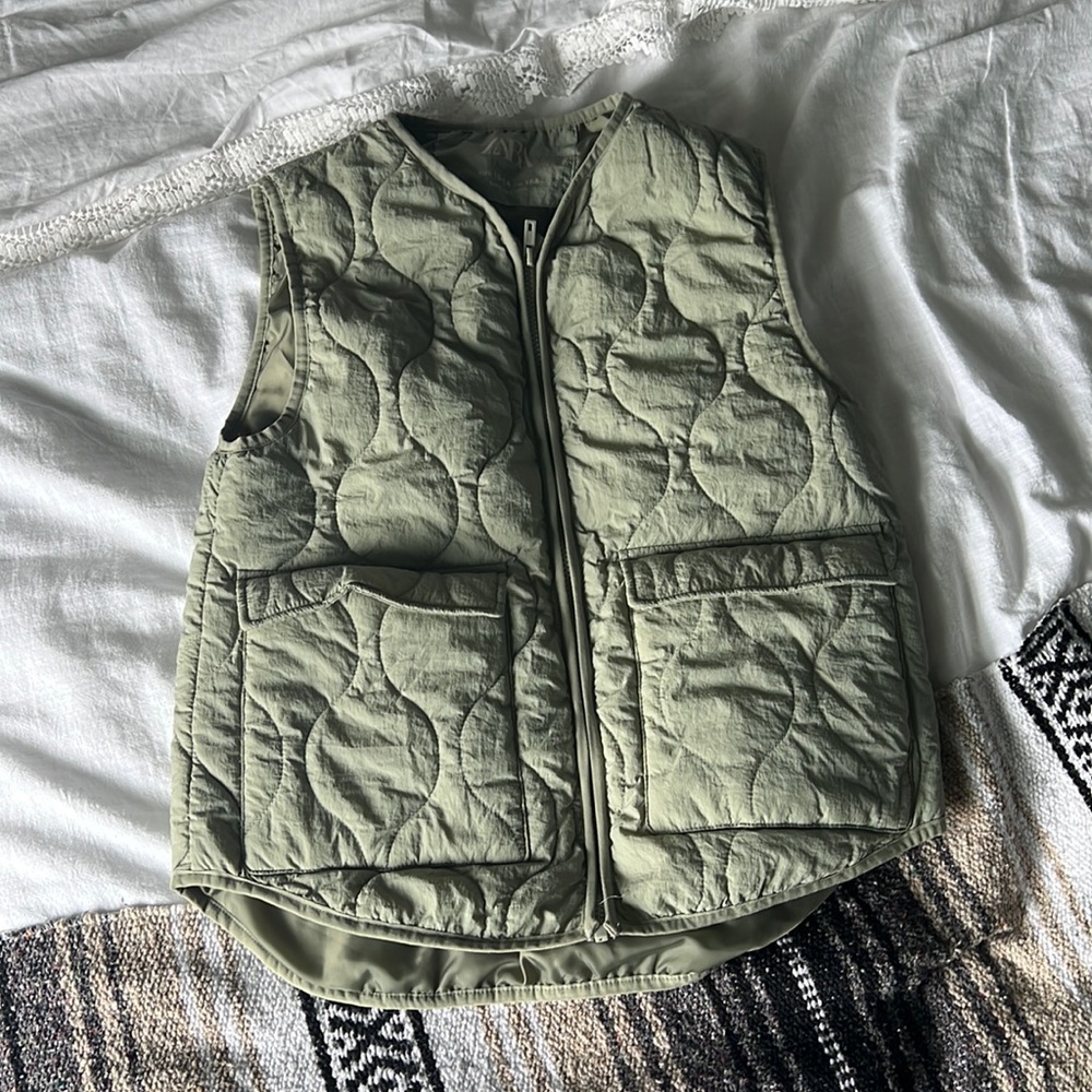 Zara Light Green Quilted Vest